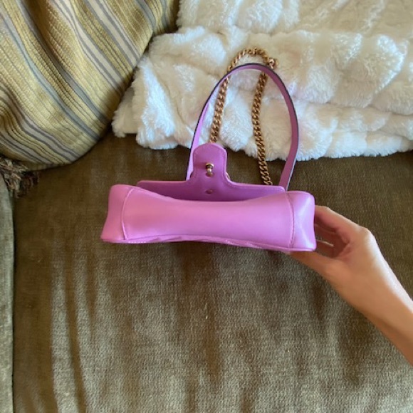 Gucci GG Marmont Matelassé Bag - Picture 7 of 7